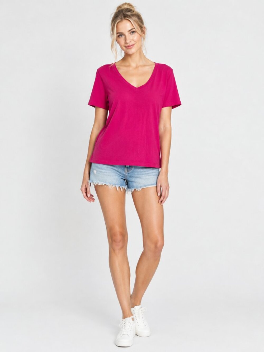 2/$30 Chico's True Color Tees Short Sleeve V-Neck T-Shirt Fuchsia #A4630